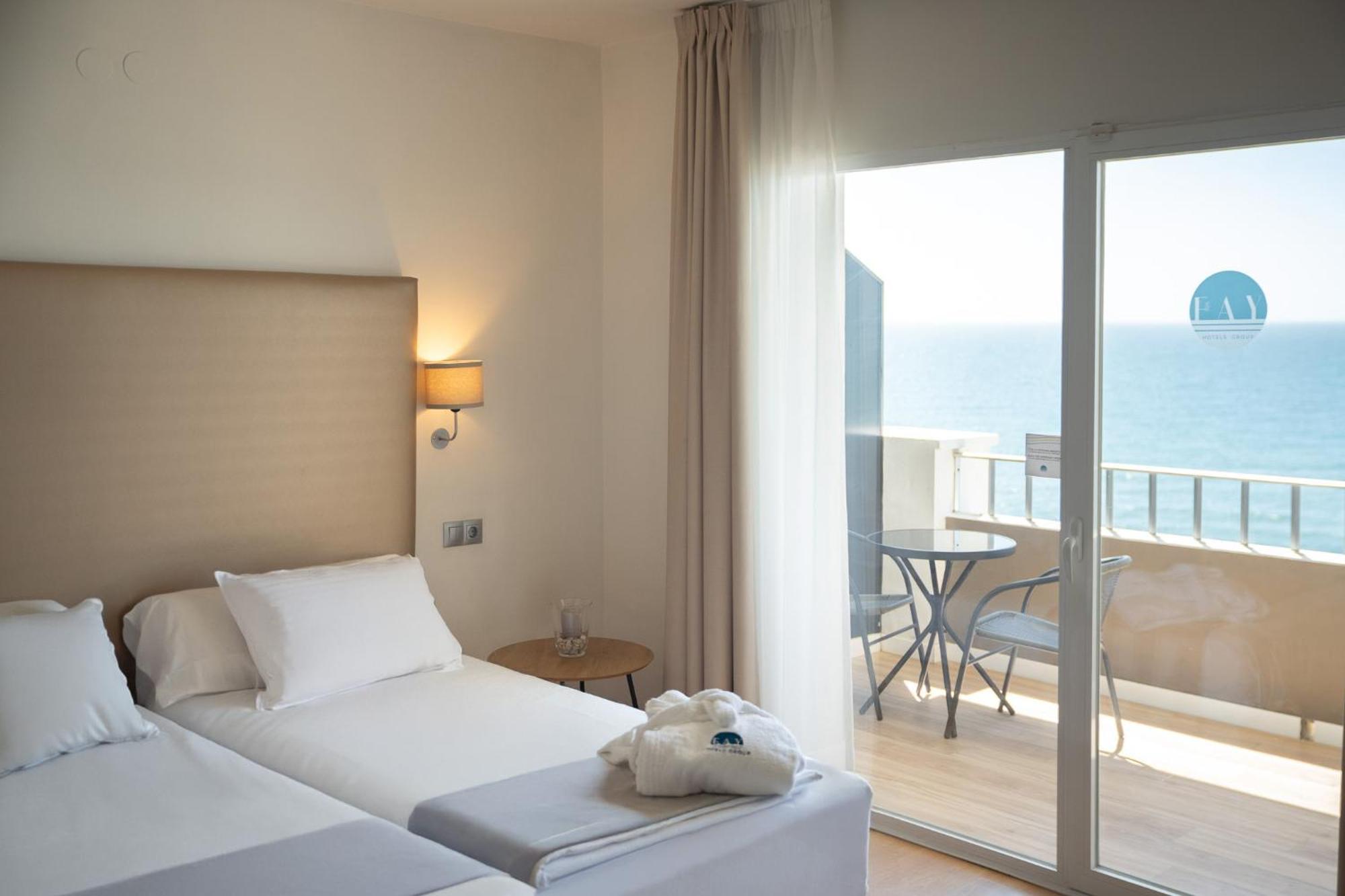 Fay Victoria Beach Rincón de la Victoria Εξωτερικό φωτογραφία